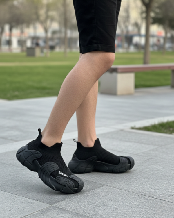 Zapatilla Babaya Negro